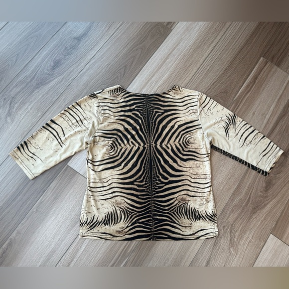 Vintage Tiger Print Sparkly V-neck Top 3/4 Sleeves - Picture 8 of 8
